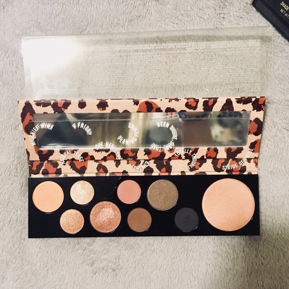 MAC Mischief Mink Eyeshadow Palette - Picture 3 of 6